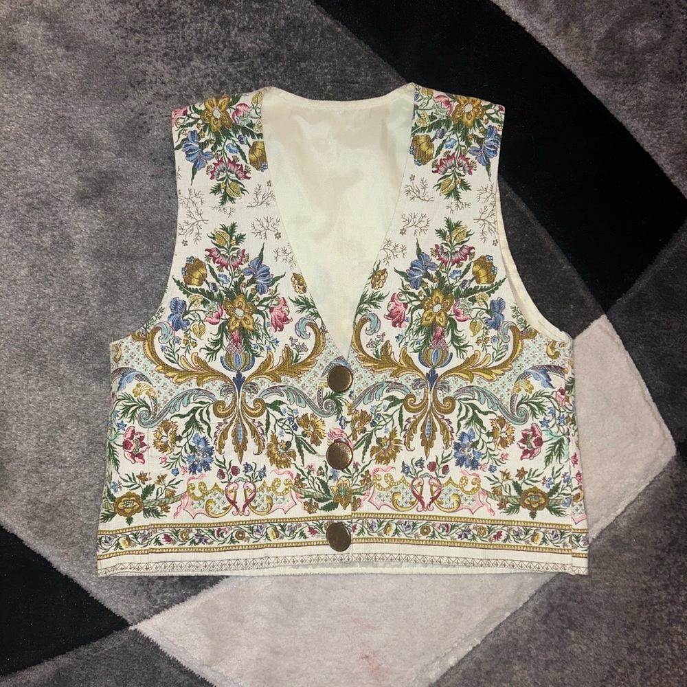 Vintage Floral Embroidered Vest